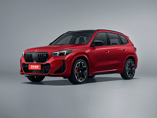 宝马X1 M35Li外观